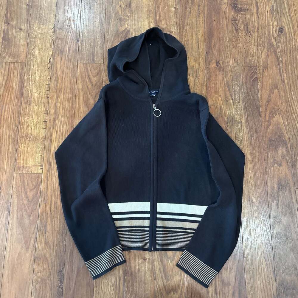 Ann Taylor cropped zip up